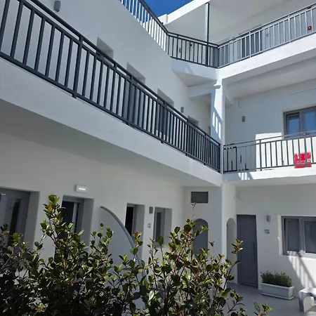 호텔 Tatakis Hotel Fira *