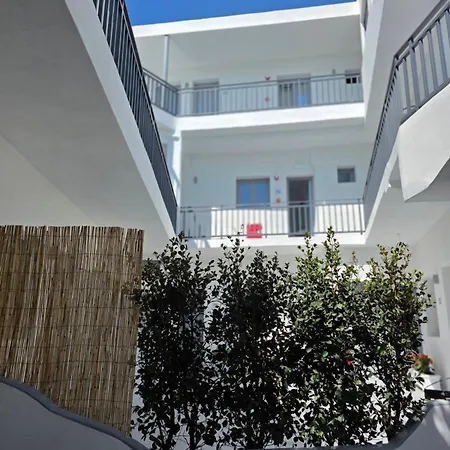 Tatakis Hotel Fira * 산토리니