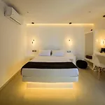 Tatakis Design Hotel, Otel