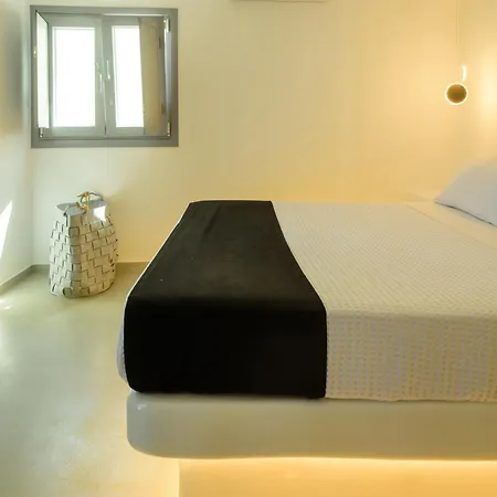 Hotel Tatakis Design Hotel, Fira *