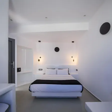 Tatakis Design Hotel, Fira Hotel *