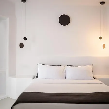 Tataki Family Hotel Fira (Santorini)