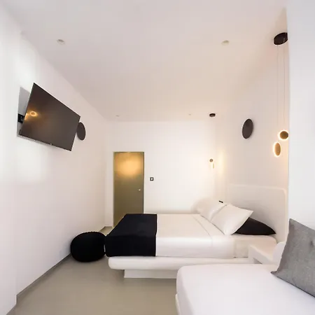 Tatakis Design Hotel, Hotell