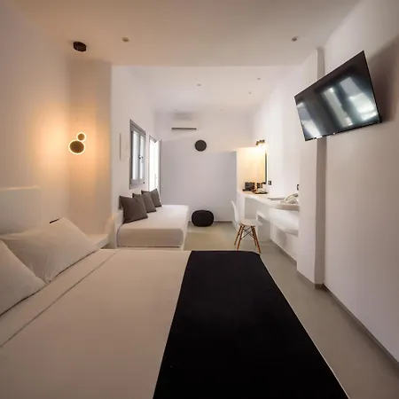 Tatakis Design Hotel, *