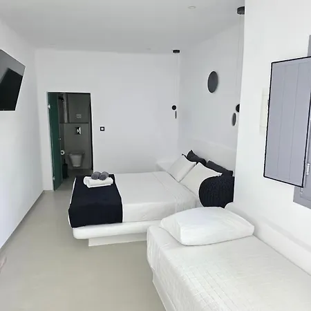 Hotel Tataki Family Fira (Santorini)