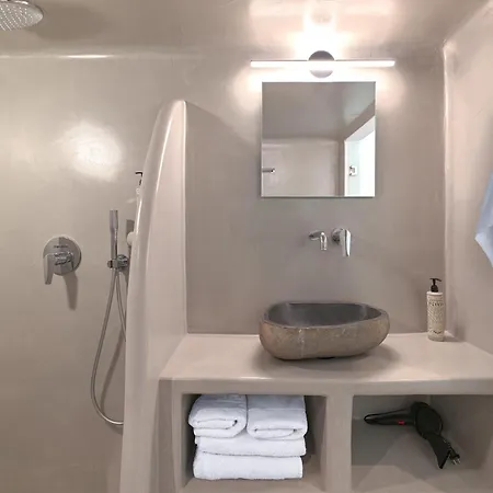 Tatakis Design Hotel, Szálloda *
