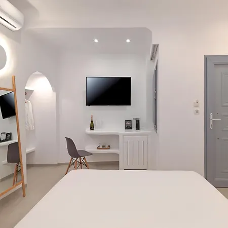 Tatakis Design Hotel, Hotel