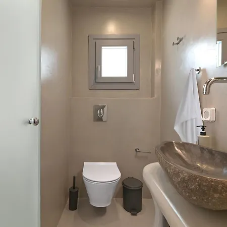 Tatakis Design Hotel, ホテル