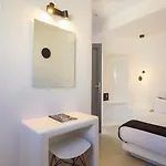 Отель Tatakis Design Hotel,