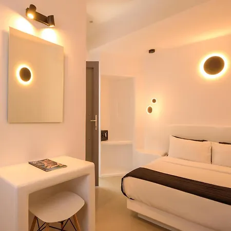 Tatakis Design Hotel, * Fíra