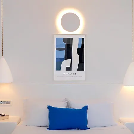 Tatakis Design Hotel, ثيرا