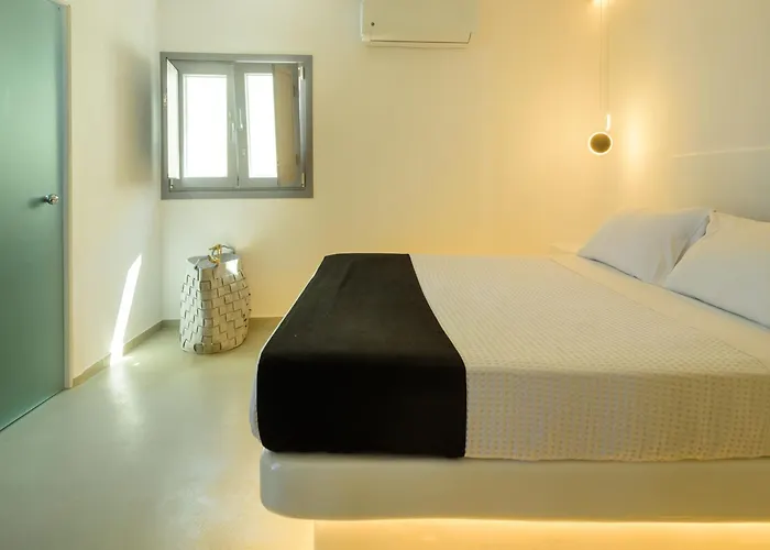 Tatakis Design Hotel, 费拉