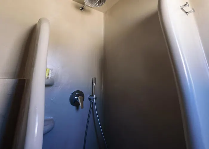 Szálloda Tatakis Design Hotel, Fíra