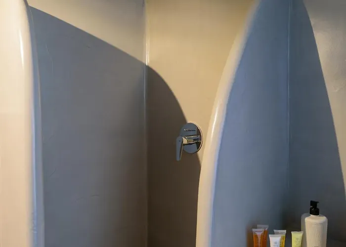 Tatakis Design Hotel, * Fíra