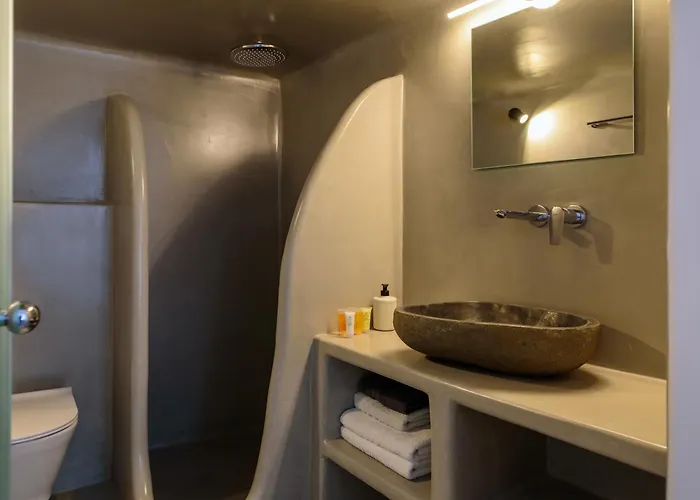 Tatakis Design Hotel, Szálloda